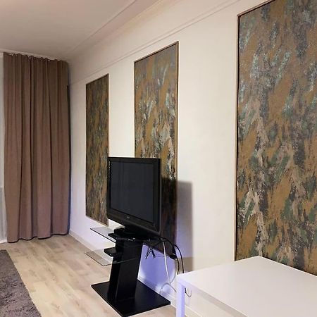 Center Of Chisinau 2 Rooms ภายนอก รูปภาพ
