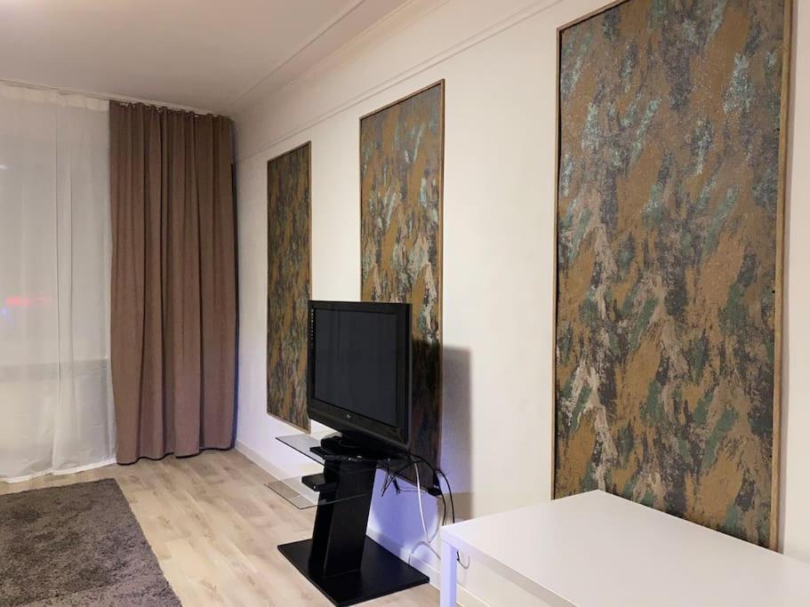 Center Of Chisinau 2 Rooms ภายนอก รูปภาพ